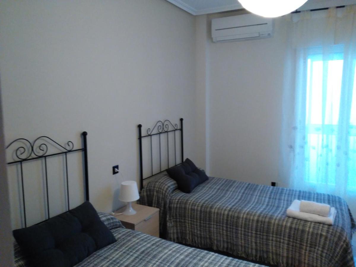 Vivienda Turistica Bufer Apartment Ubeda  Bagian luar foto