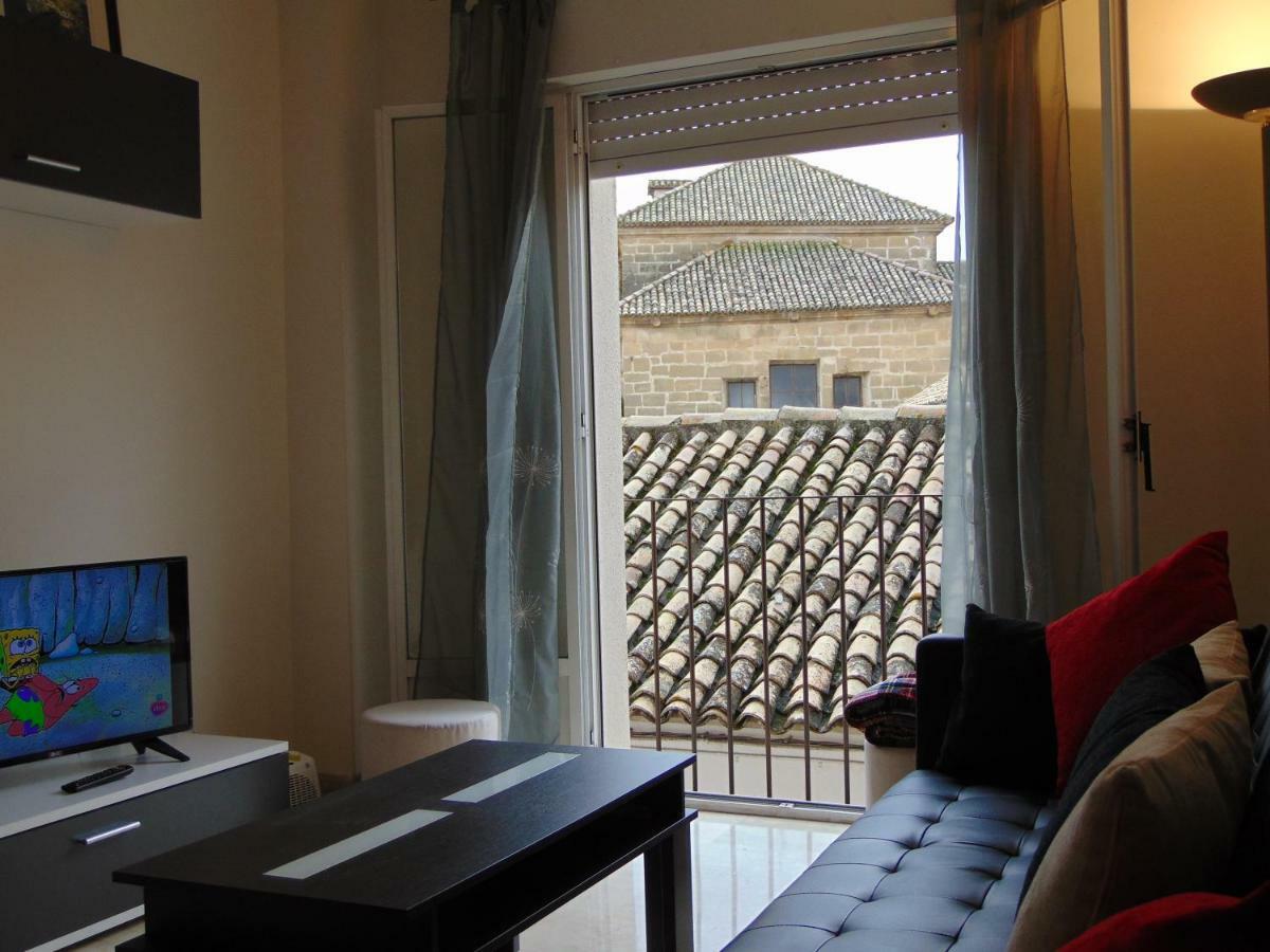 Vivienda Turistica Bufer Apartment Ubeda  Bagian luar foto